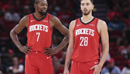 完美对战平台-杜兰特36分8失误！火箭加时惜败76人，这一战让我彻底看清3个事实