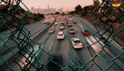 完美对战平台下载-有争议吗？C罗与队友投诉达马克禁区内手球，裁判没有给点球